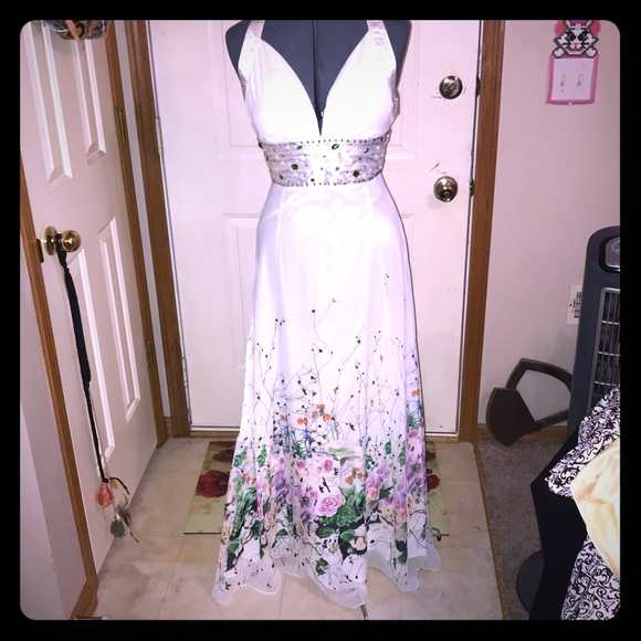 Ever-Pretty Dresses & Skirts - NWT!! Gorgeous White jeweled gown
